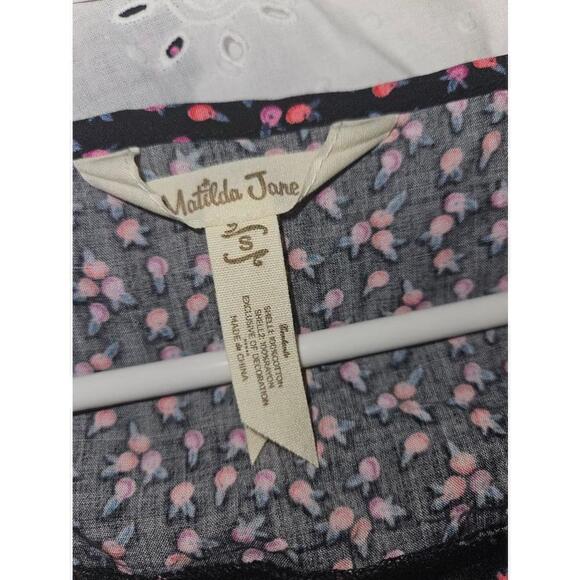 Matilda Jane Blouse Women's Size Small White Black Floral - Picture 2 of 11